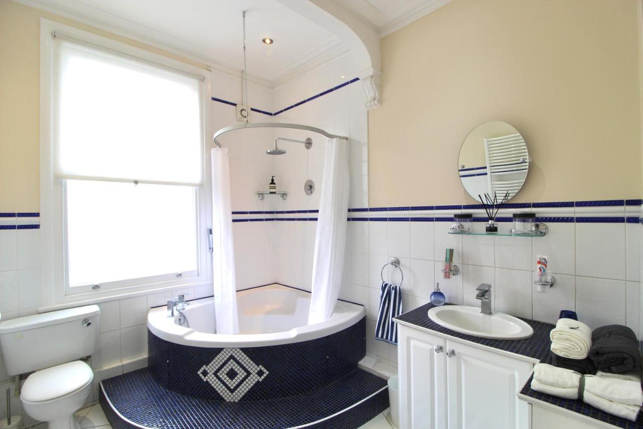 The Apartment At Athol House Londen Buitenkant foto